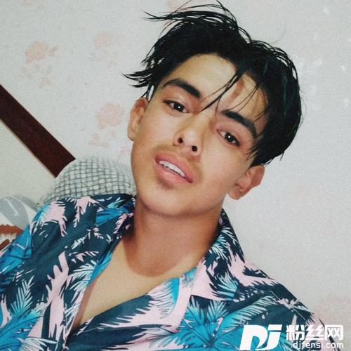 YouCover：ApproachingNirvana的专辑