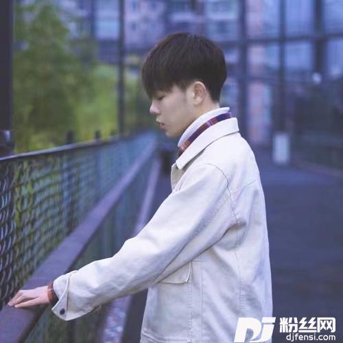 月牙湾的专辑