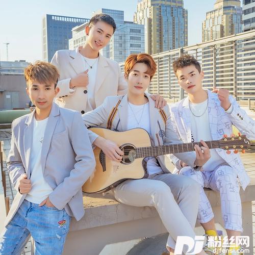 盛夏的果实（扎心版）cover:半吨兄弟的专辑