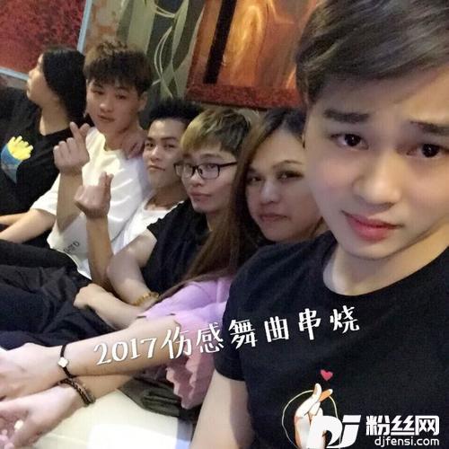 兄弟情谊永不忘