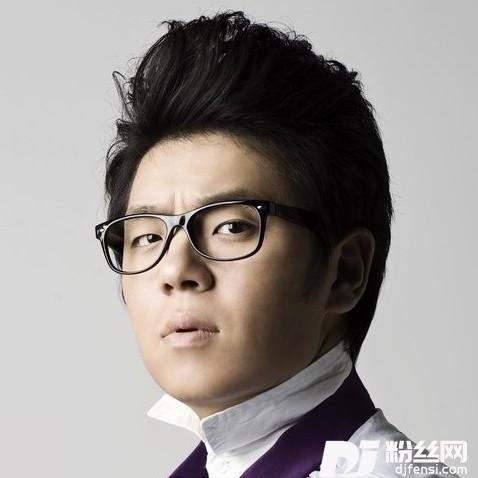 爱上你的笑容的专辑