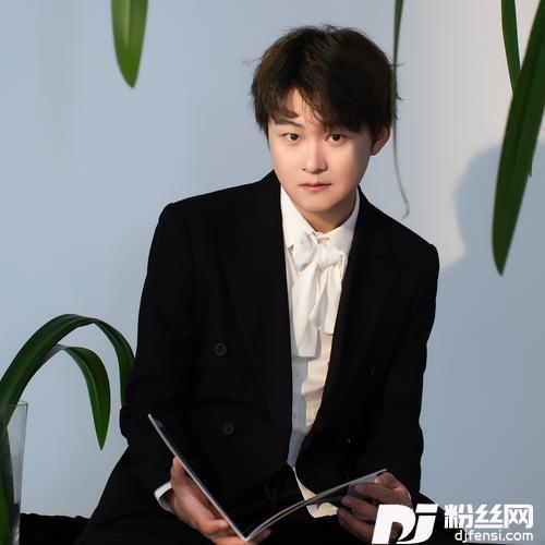 以身戮恶剑网三浩气盟战歌