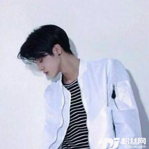 七色云彩纯音乐的专辑