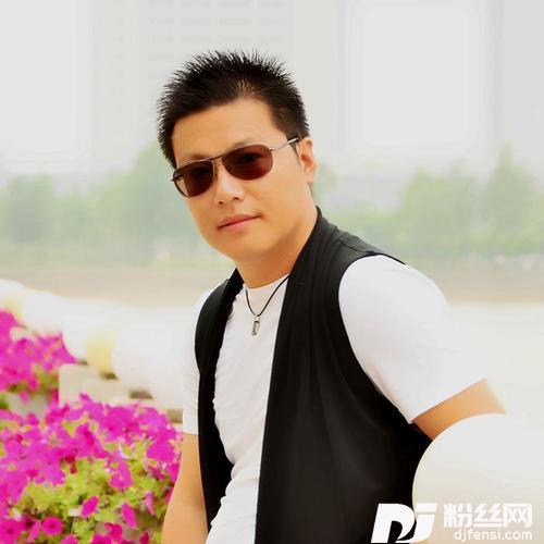 把爱放逐的专辑