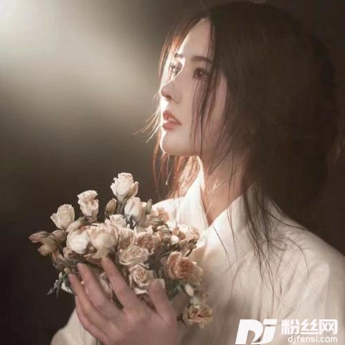 压着课本抄作业抖音DJ女声版的专辑