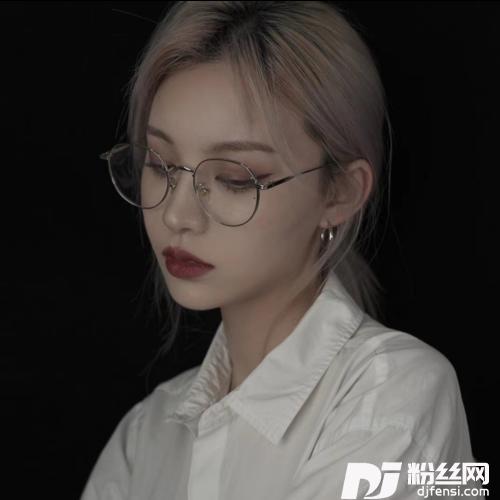 NgâyThơPhongMax