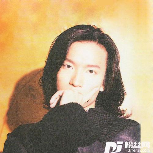我被青春撞了一下腰的专辑