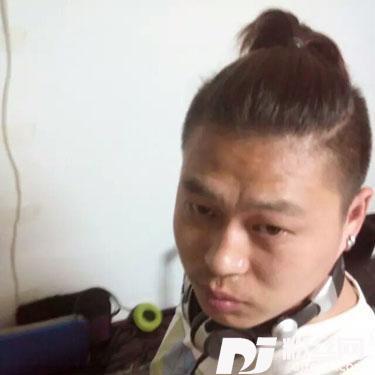我多想抱着你哭的专辑
